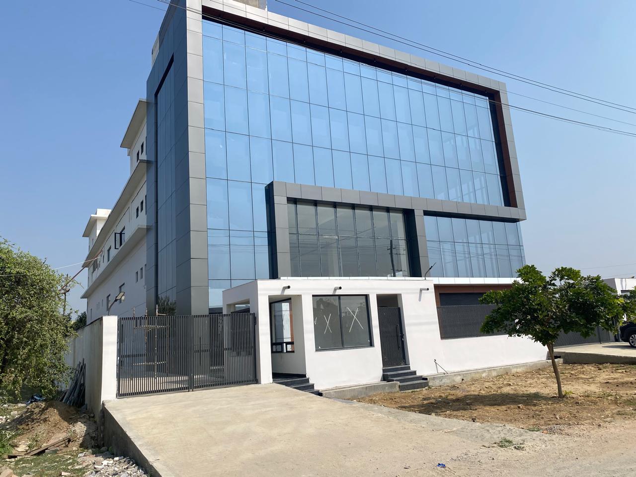 Ready-to-Use Industrial Building in Noida