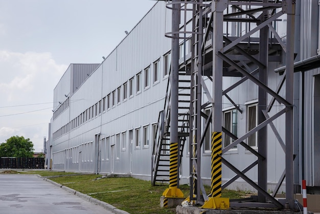 Industrial Building in Noida (1)