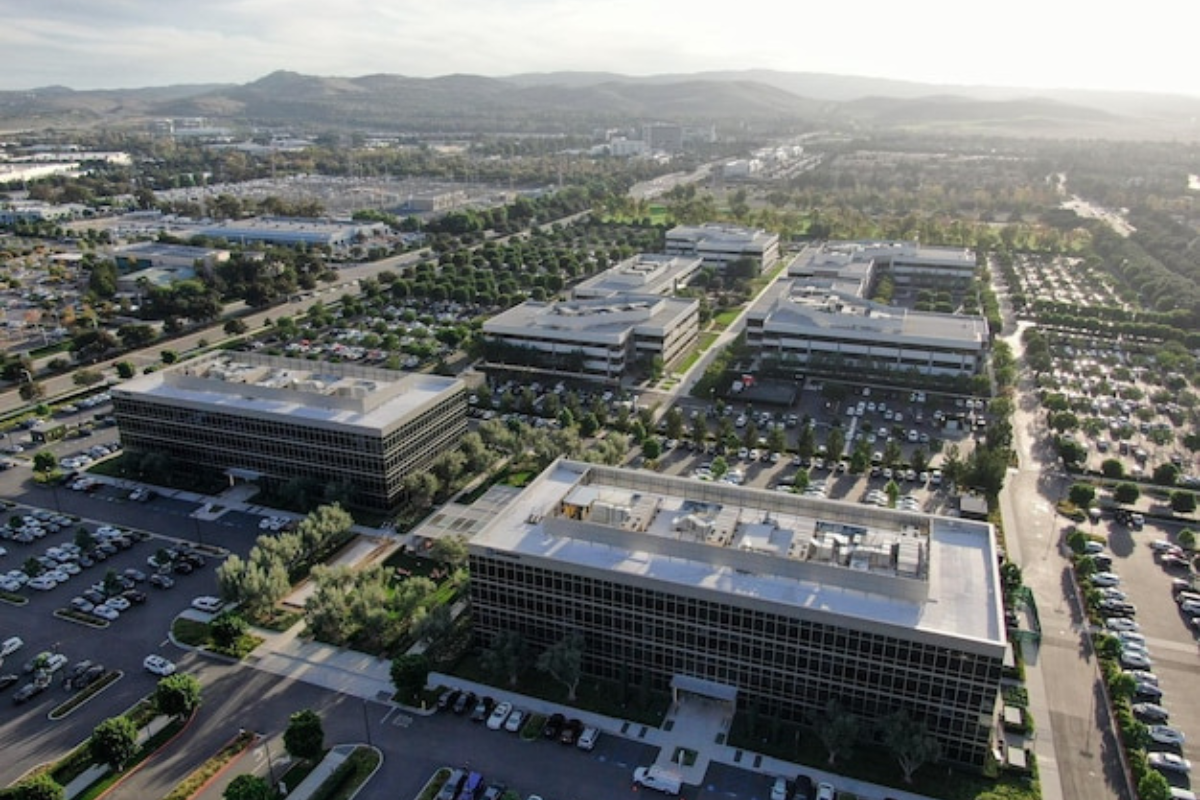 Premium Industrial Building  for Sale in Hosirey Complex